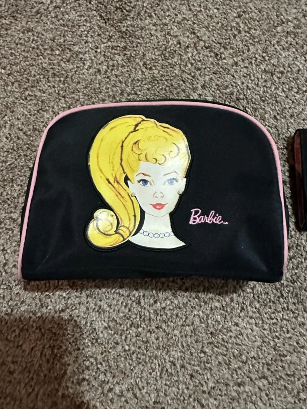 Girls Barbie vintage Black & Pink Cosmetic Pouch and Wallet Set - Picture 2 of 11